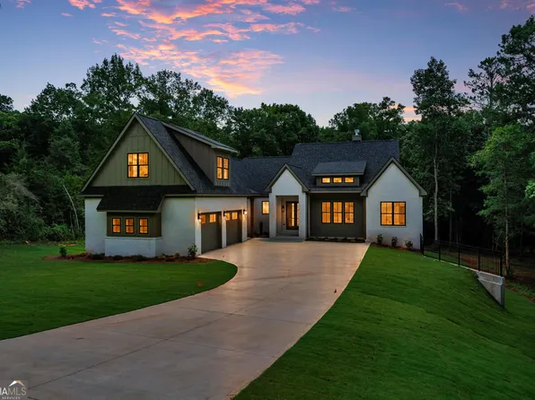 40 Laurel Rdg, Forsyth, GA 31029
