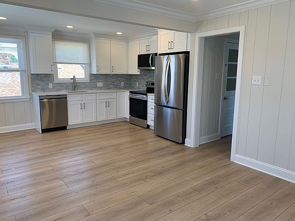 2nd image of 7 West Ave