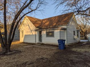 418 N Locust St, Whitewater, KS 67154