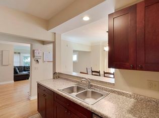 487 Mendota St, Saint Paul, MN 55106