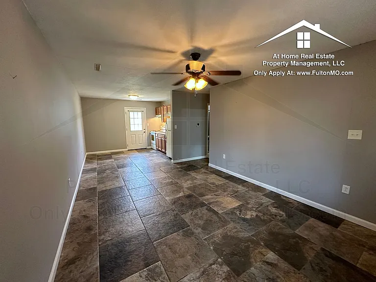 107 Spruce Dr — Photo 6