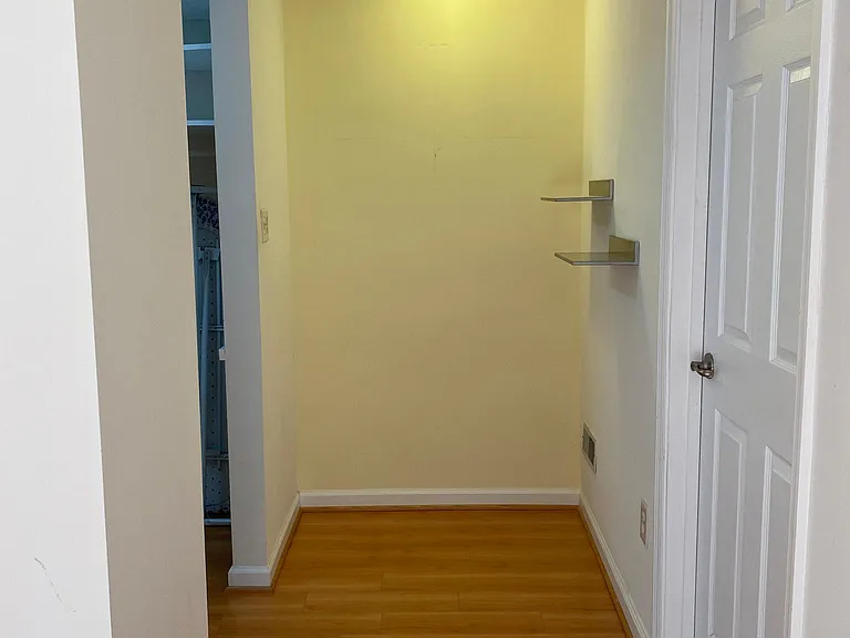 1644 Barnstead Dr — Photo 9