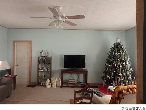 2nd image of 6733 Wolcott St
