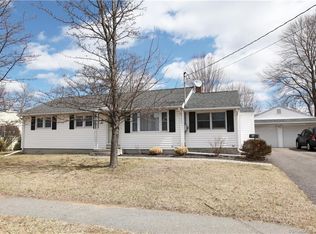 34 Southwood Rd, Enfield, CT 06082