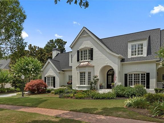 2nd image of 4487 Belvedere Pl SE