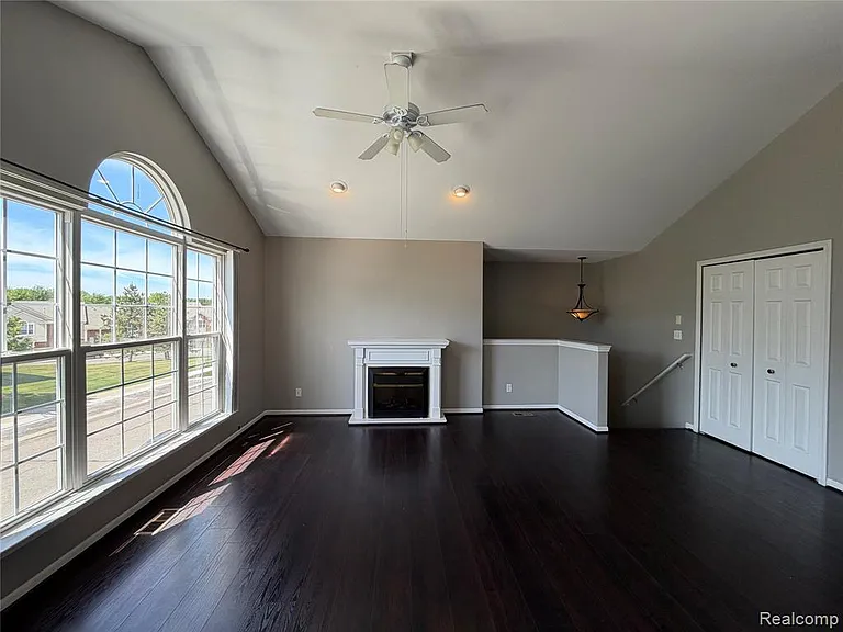 1908 Flagstone Cir — Photo 6