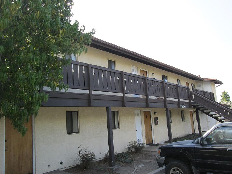 2nd image of 677 Branch St APT E