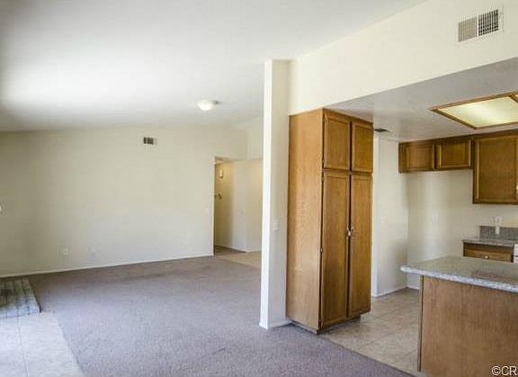 4th image of 28841 Kimberly Ave