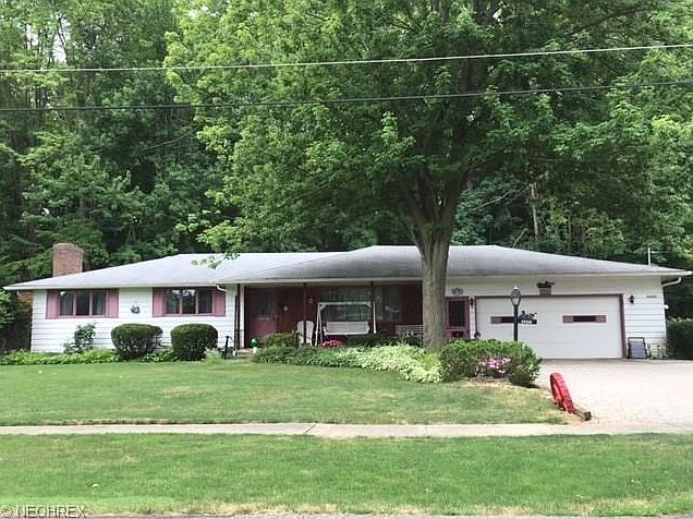 2nd image of 36303 Behm Rd