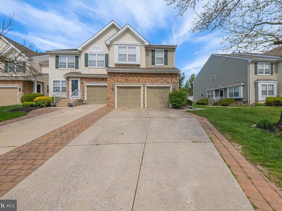 1st image of 73 Hearthstone Ln