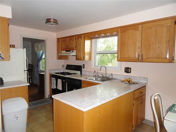 5th image of 117 Blackwell Ln