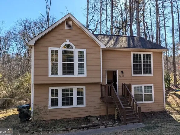 5666 Hammond Dr, Norcross, GA 30071