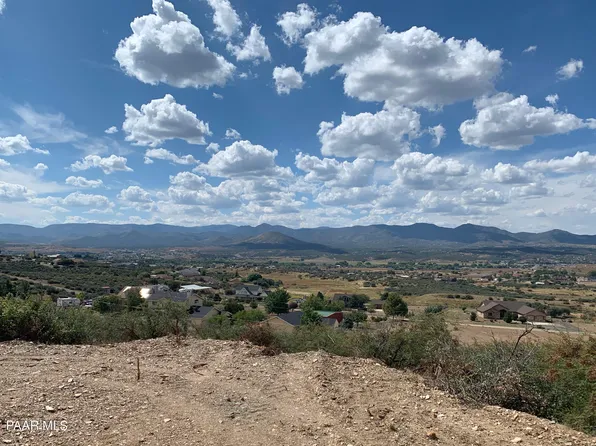 851 S Apache Knolls Trl, Dewey, AZ 86327