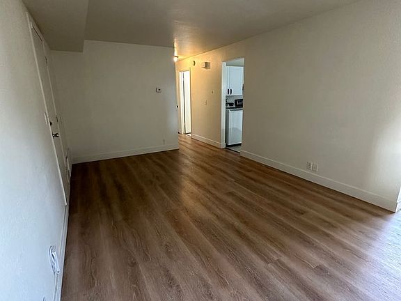 5th image of 768 N Redwood Rd APT 12