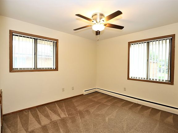 4th image of 7413 Penn Ave S #303