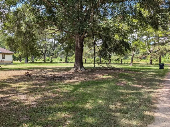 20265 Willaby Rd Lot 9-10, New Caney, TX 77357