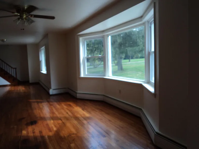 403 W Uwchlan Ave — Photo 11