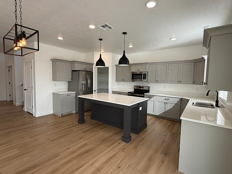 1186 Marlowe Way — Photo 11