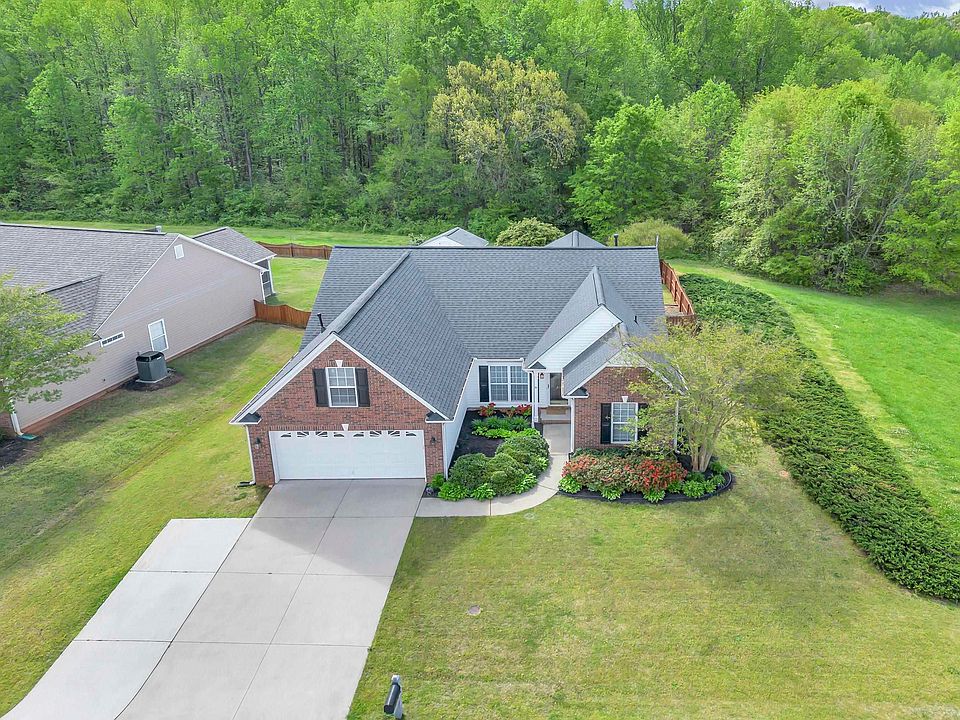 210 Grimes Dr Simpsonville SC Zillow