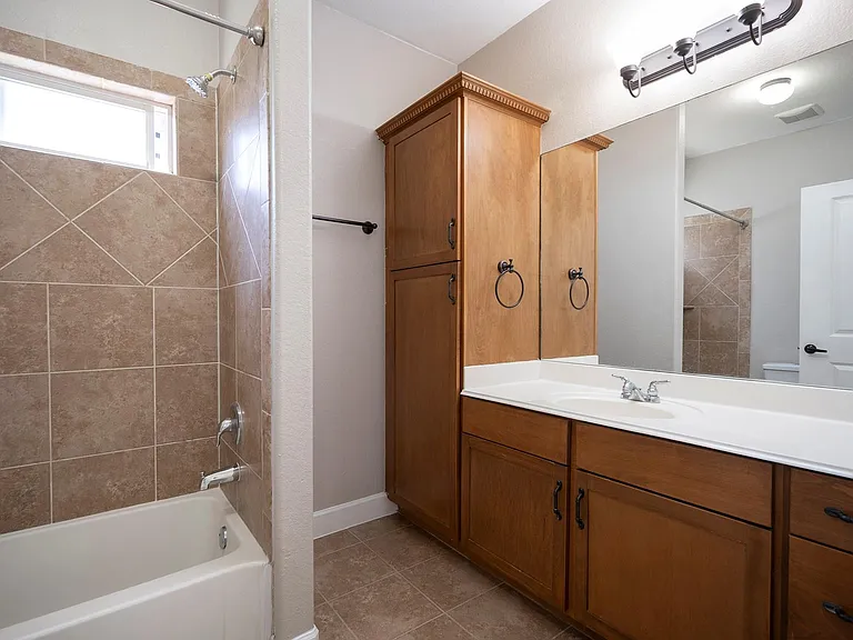 4210 Darter St — Photo 14