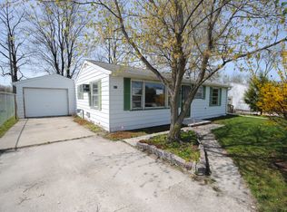 932 S Huron Rd, Linwood, MI 48634