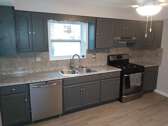 3rd image of 3535 Twining St