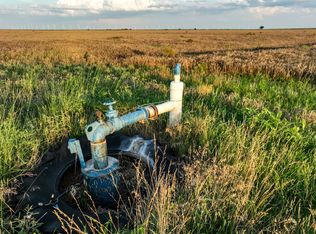 725 County Road 272, Munday, TX 76371