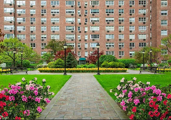 Sold by Akam Sales and Brokerage | media 11