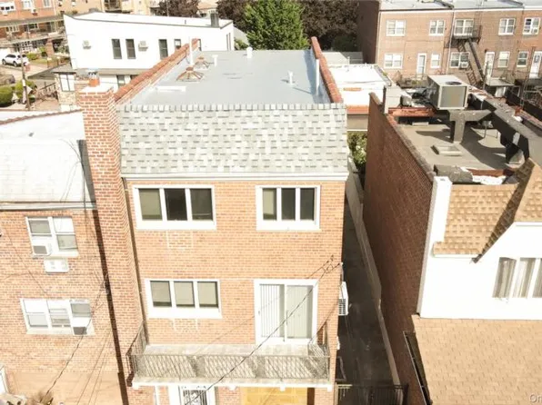 5927 71st St Floor 2, Maspeth, NY 11378