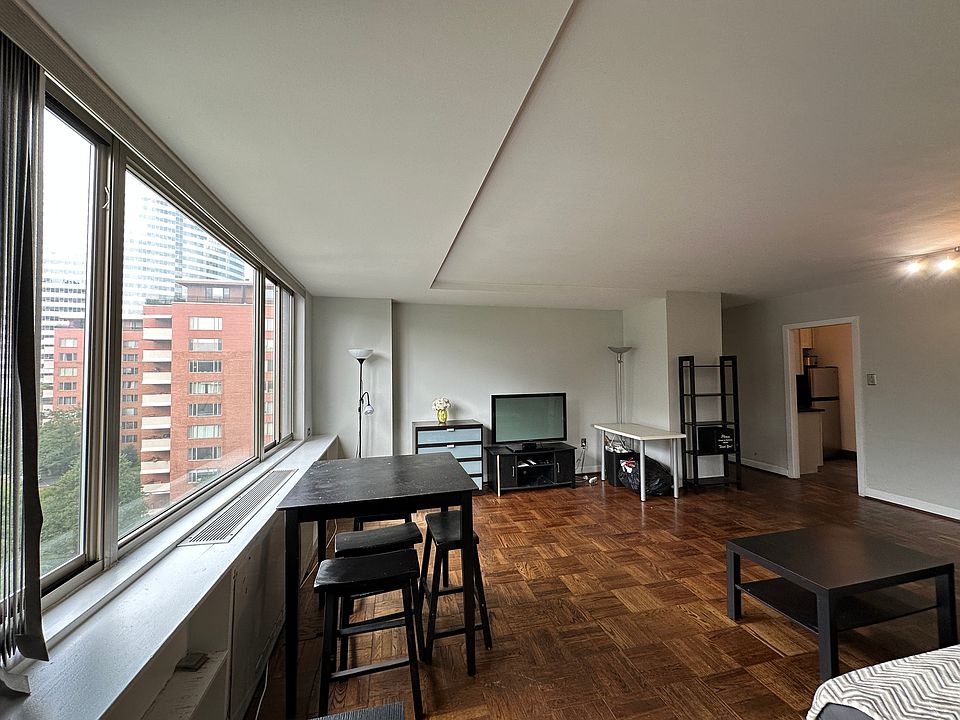 1st image of 1111 Arlington Blvd APT 618