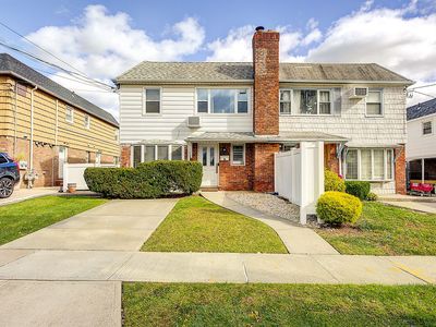 39-09 216th St, Bayside, NY, 11361