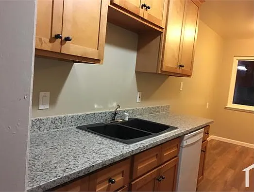 755 E Duane Ave #H — Photo 19