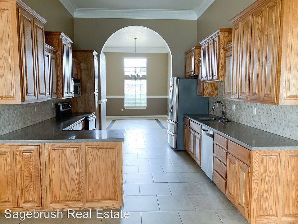 1st image of 316 Olive Dr