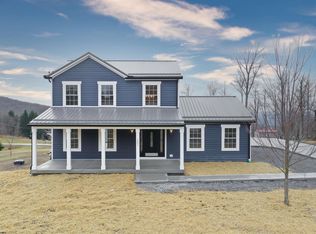 201 Medley Ridge Dr, Morgantown, WV 26508