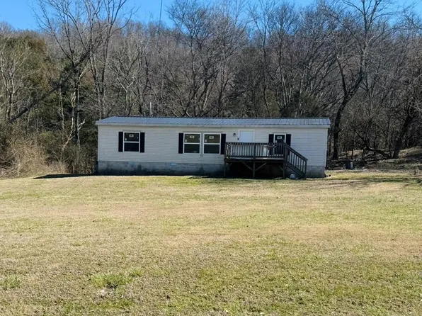 288 Hartsville Pike, Carthage, TN 37030