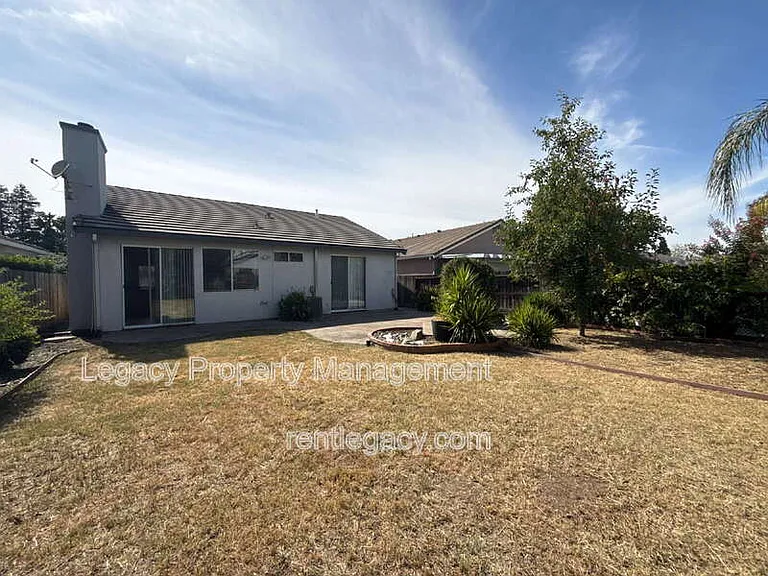403 Munden Ct — Photo 21