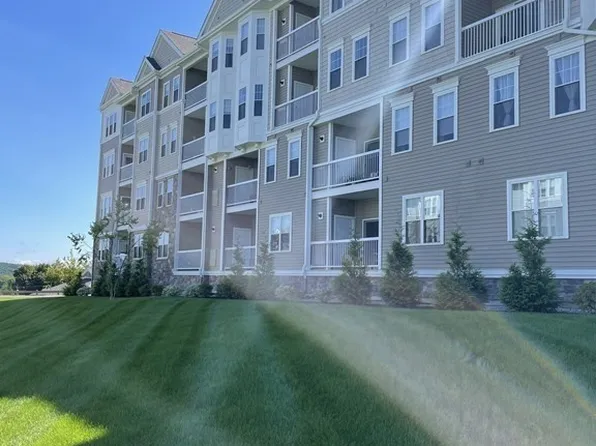 12310 Peters Farm Way #310, Westborough, MA 01581