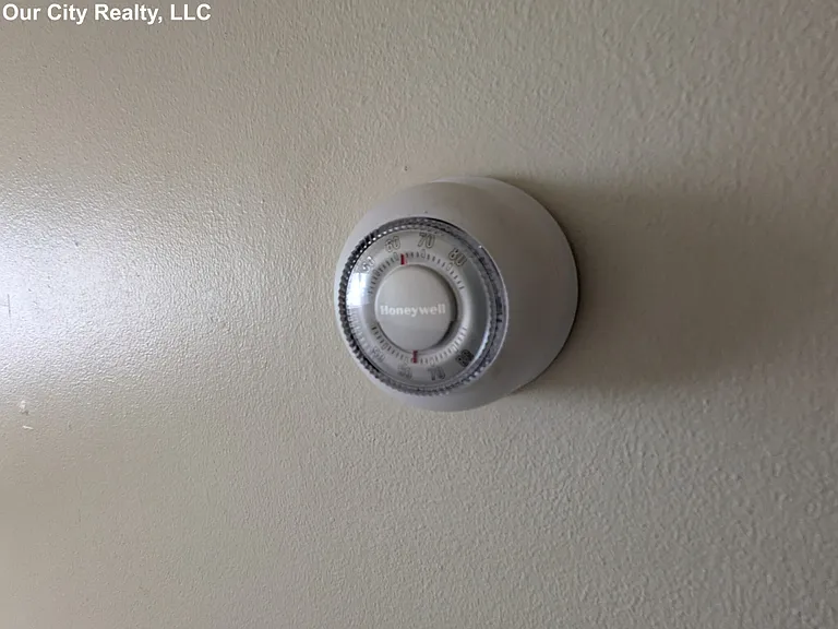 148 Sycamore St — Photo 10
