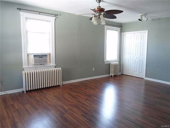 3rd image of 15 California Ave
