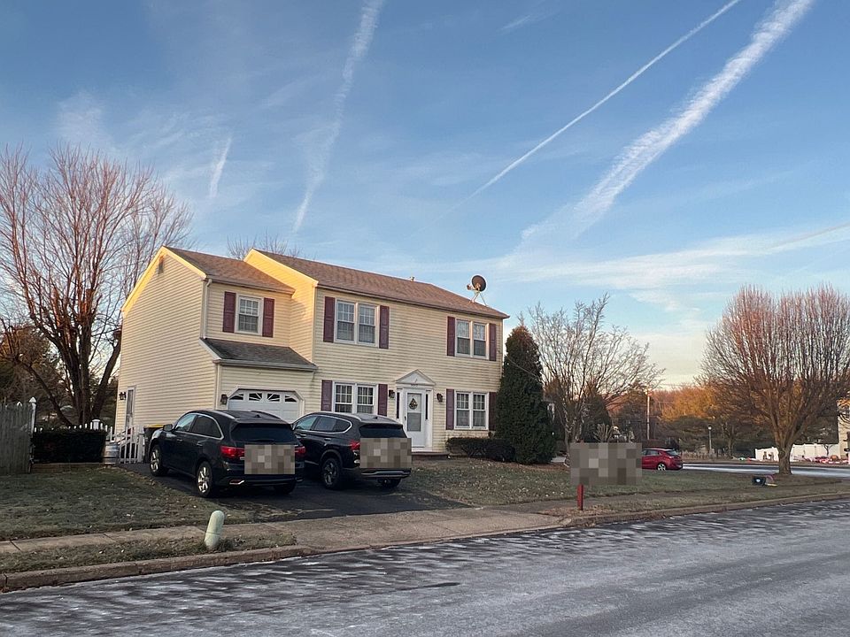 2nd image of 3843 Daniel Cir