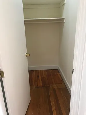Rented by FirstService Realty (legacy) | media 17