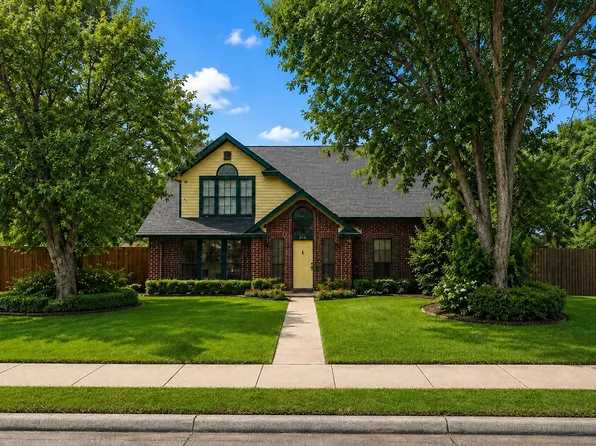 514 Rainier St, Cedar Hill, TX 75104