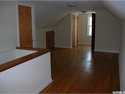 4th image of 6891 Orchard Blvd