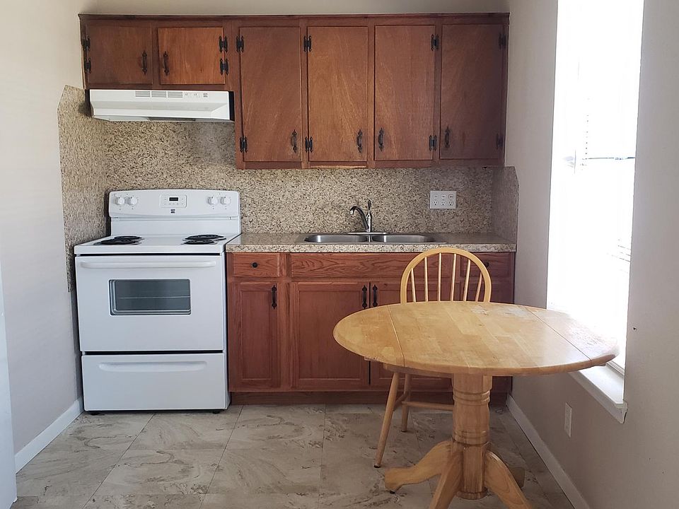 1st image of 1001 W Lobitt St #3