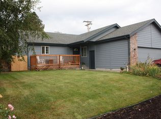 1624 NE Coburn Dr, McMinnville, OR 97128