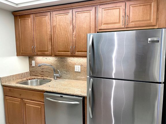5th image of 155 N Harbor Dr APT 1614