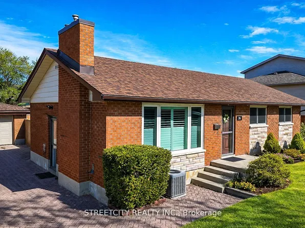 306 Burlington Cres, London, ON N5Z 3G5