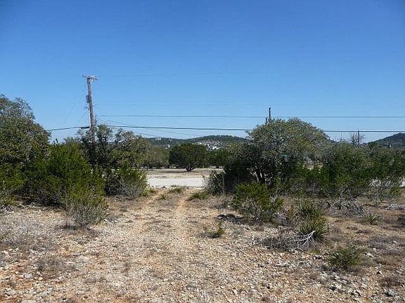4th image of 31025 Longhorn Trl