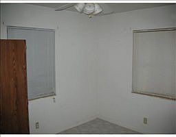 5th image of 1517 Railroad Ave
