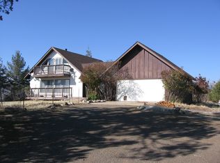 5200 Appaloosa Pl, Hornbrook, CA